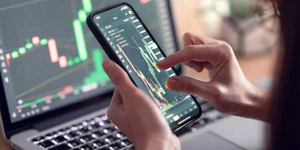 The 10 Best Investing Apps For Building A Solid Portfolio